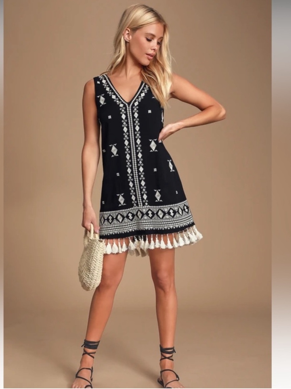 Black & White Embroidered Mini Dress, Cover Up with Tassels sz XS